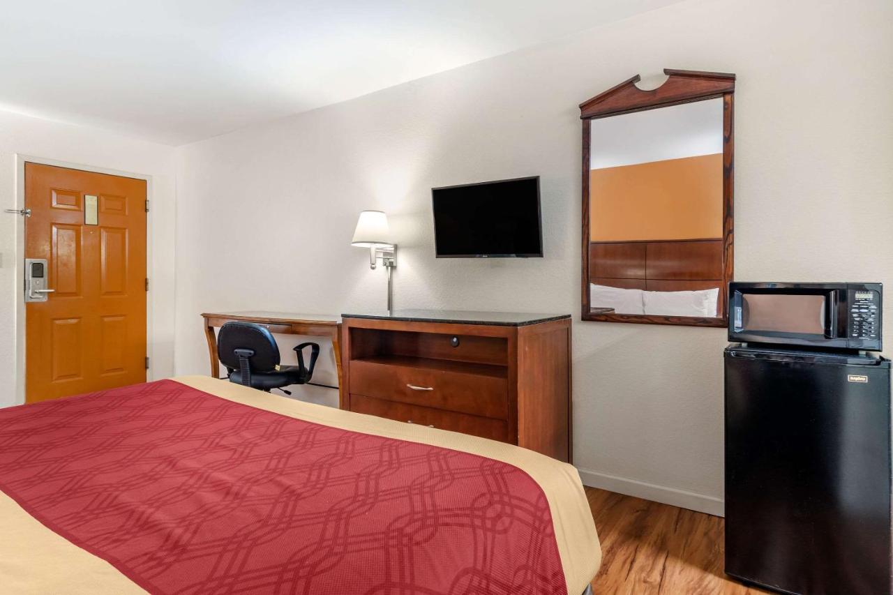 Carry On Inn & Suites LaFayette Dış mekan fotoğraf
